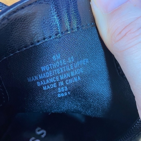 Guess Women's Combat Boots 6M Black Multi Those Logo Lace up Motorcycle Size Zip - Picture 15 of 15